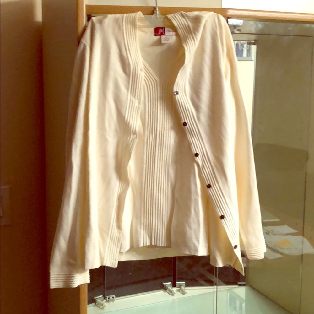 Cream colored sweater set